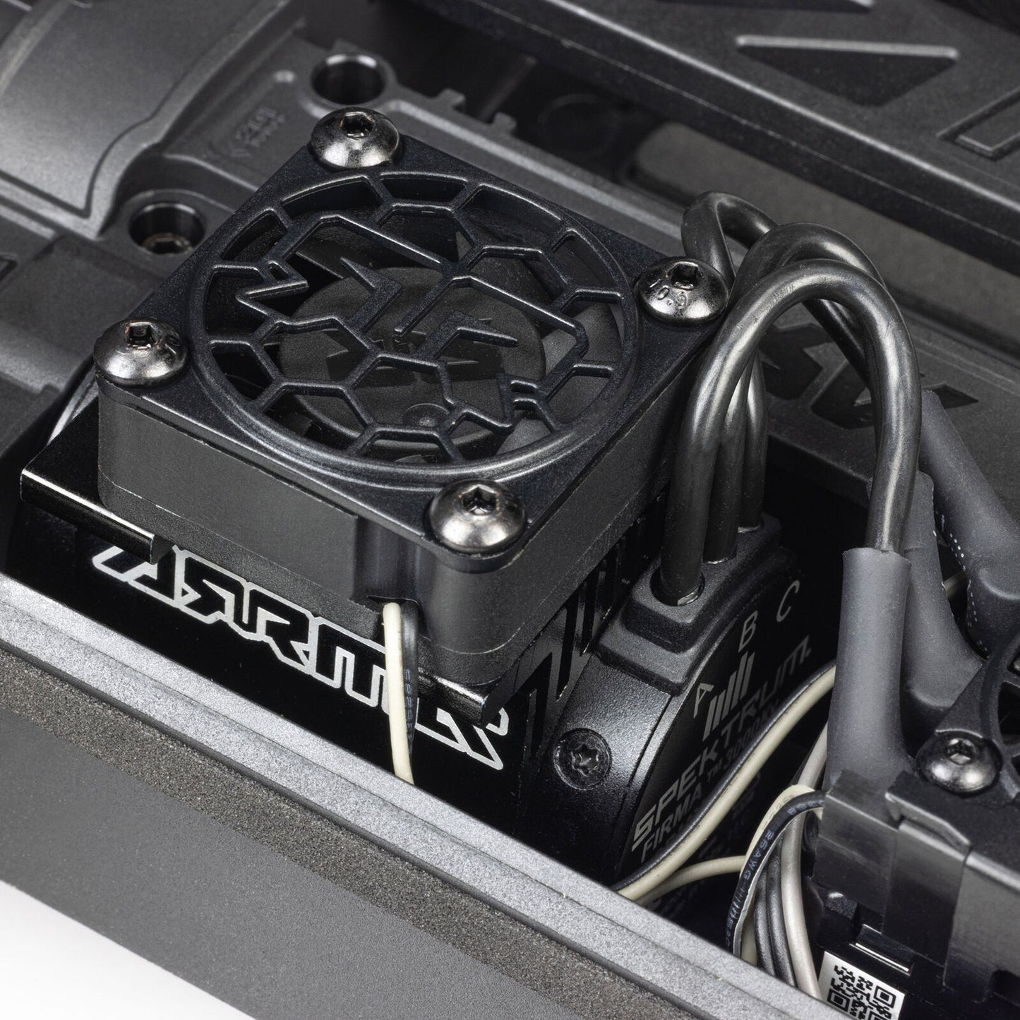 ARRMA 1/16 MINI KRATON 3S (Battery & Charger Included)