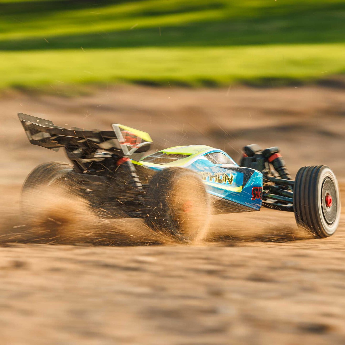 ARRMA 1/8 TYPHON MEGA 665 4X4 RTR Brushed Buggy