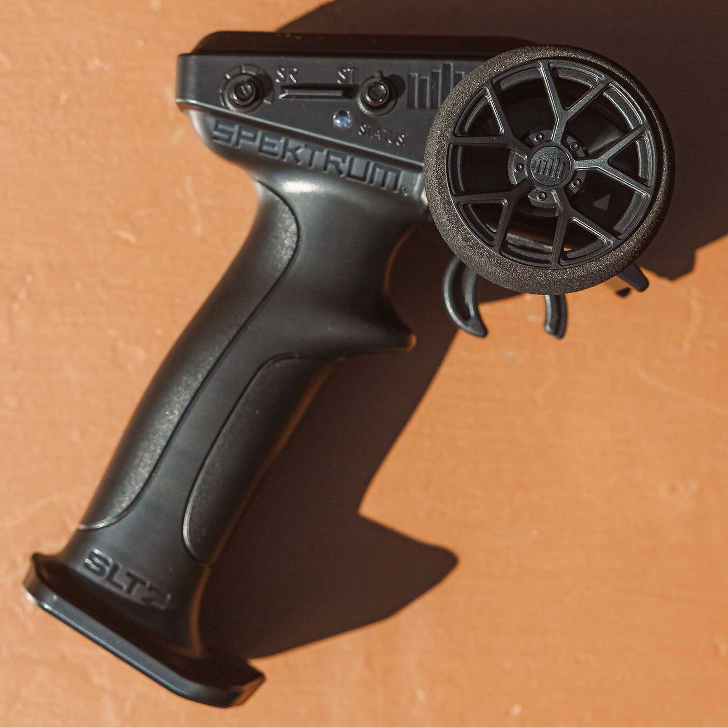 ARRMA 1/8 TYPHON MEGA 665 4X4 RTR Brushed Buggy