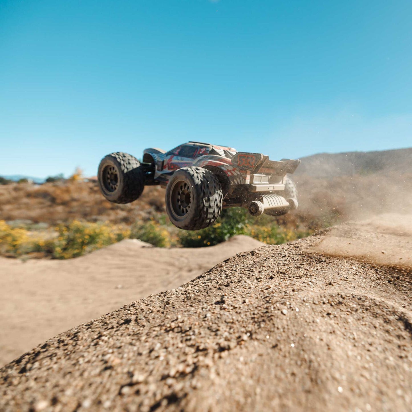 ARRMA 1/10 VORTEKS 223S DSC 4X4 RTR Brushless Stadium Truck