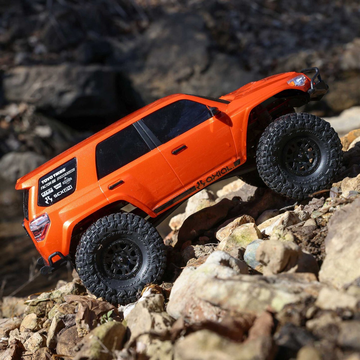 Axial 1/24 SCX24 Toyota 4Runner 4X4 RTR Brushed Rock Crawler (Battery & Charger Included)