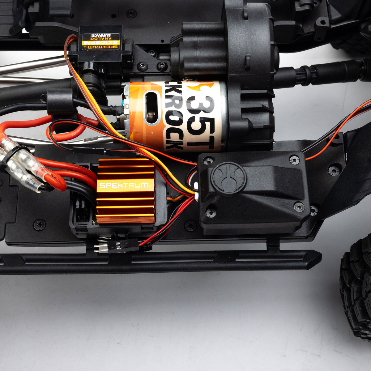 Axial 1/10 SCX10 III Motobilt Waypoint Jeep JT Gladiator