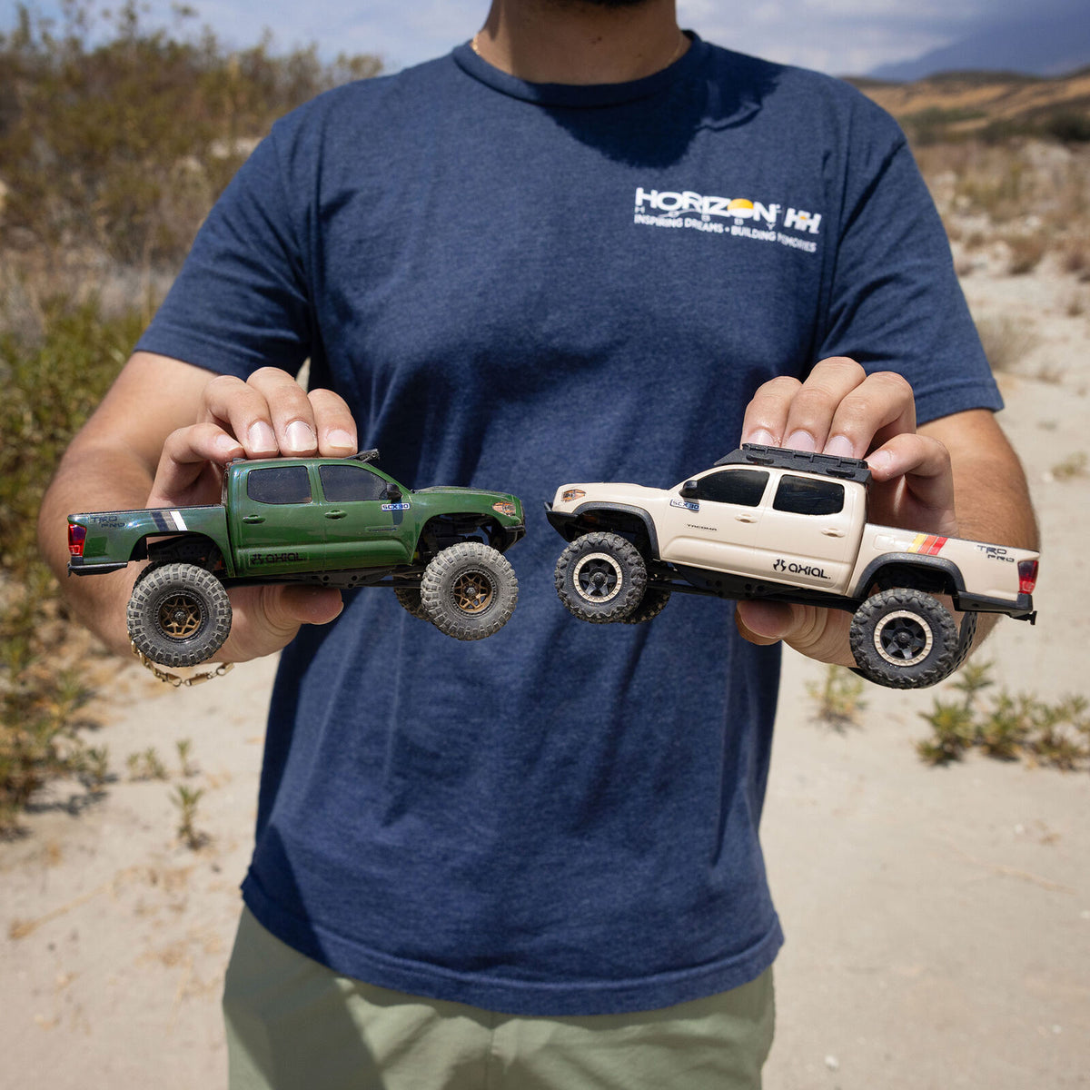 Axial 1/30 SCX30 Toyota Tacoma (Battery & Charger Included)