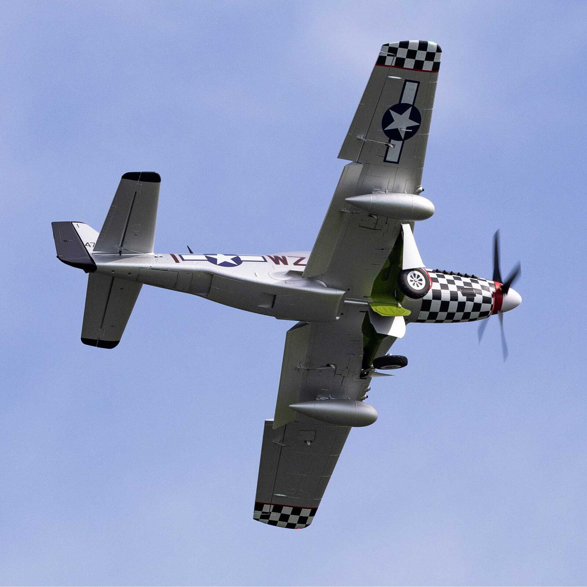 E-flite P-51D Mustang "Big Beautiful Doll" 1.5m BNF Basic with AS3X+ and SAFE Select