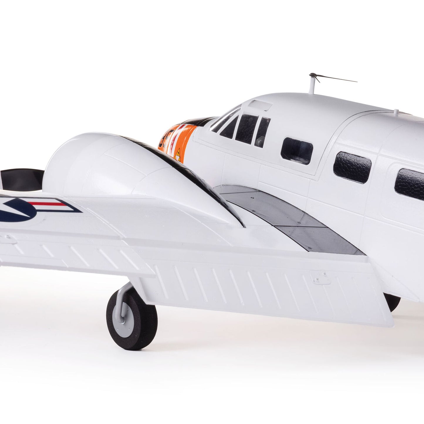 E-flite Beechcraft D18/RC-45J 1.5m BNF Basic with AS3X+ and SAFE Select