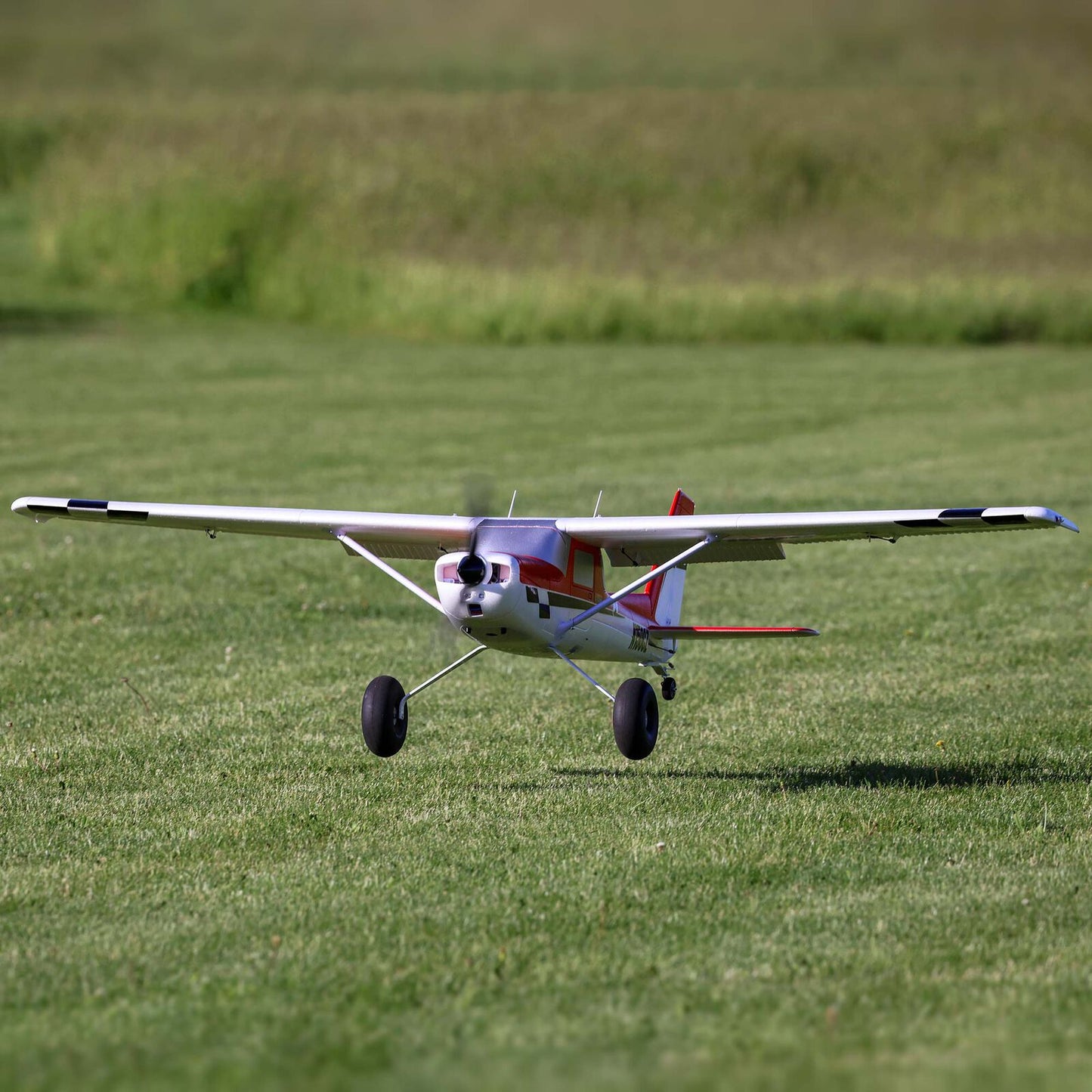 E-flite Carbon-Z Cessna 150T 2.1m BNF Basic
