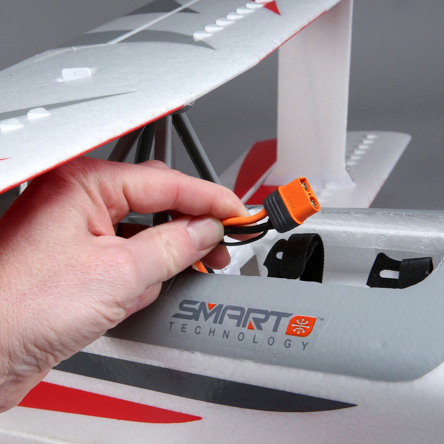 E-flite Ultimate 3D Smart BNF Basic with AS3X and SAFE 950mm