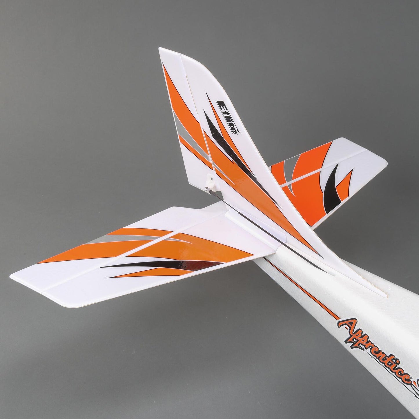 E-flite Apprentice STS 1.5m BNF Basic Smart Trainer with SAFE
