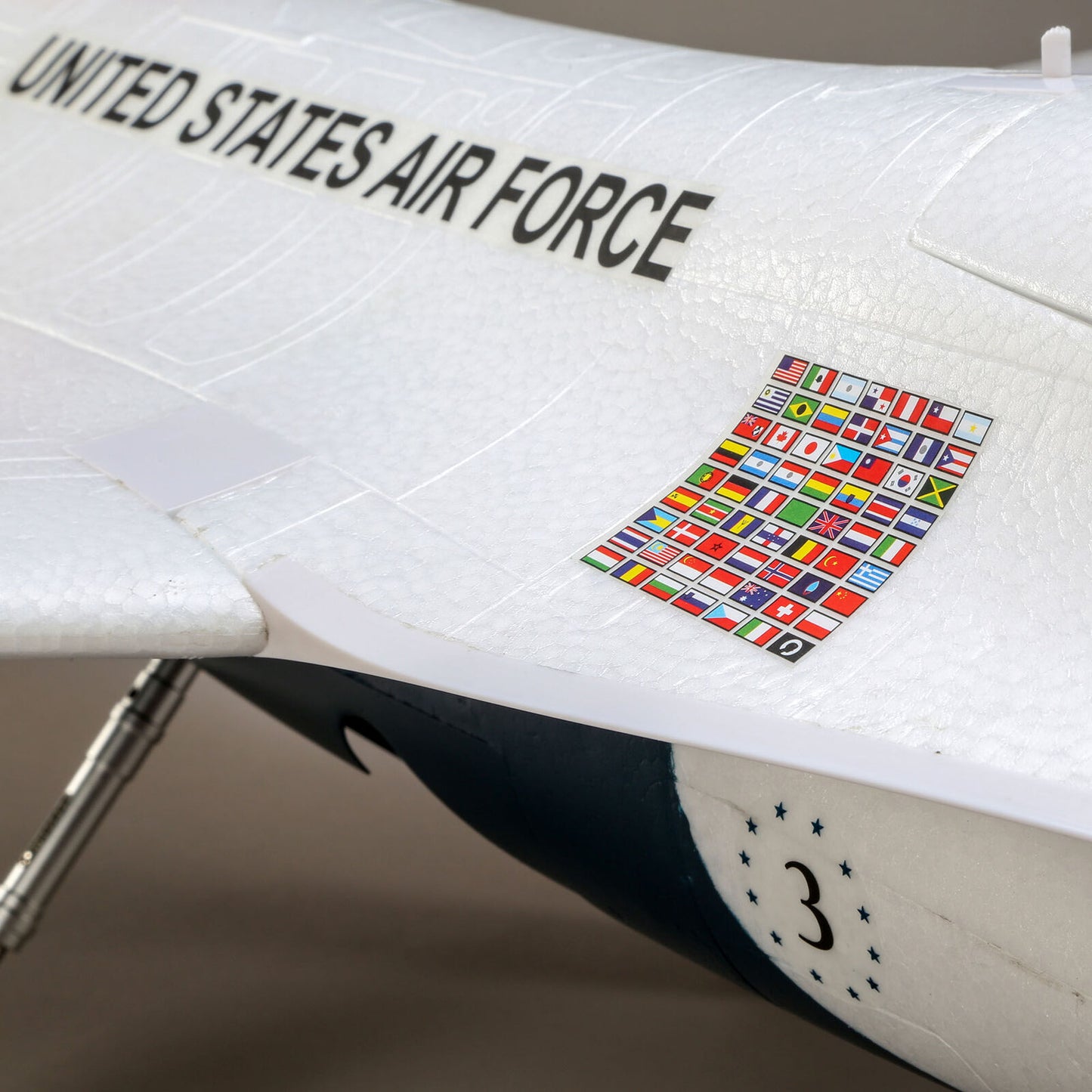 E-flite F-16 Thunderbirds 70mm EDF Jet BNF Basic with AS3X and SAFE Select