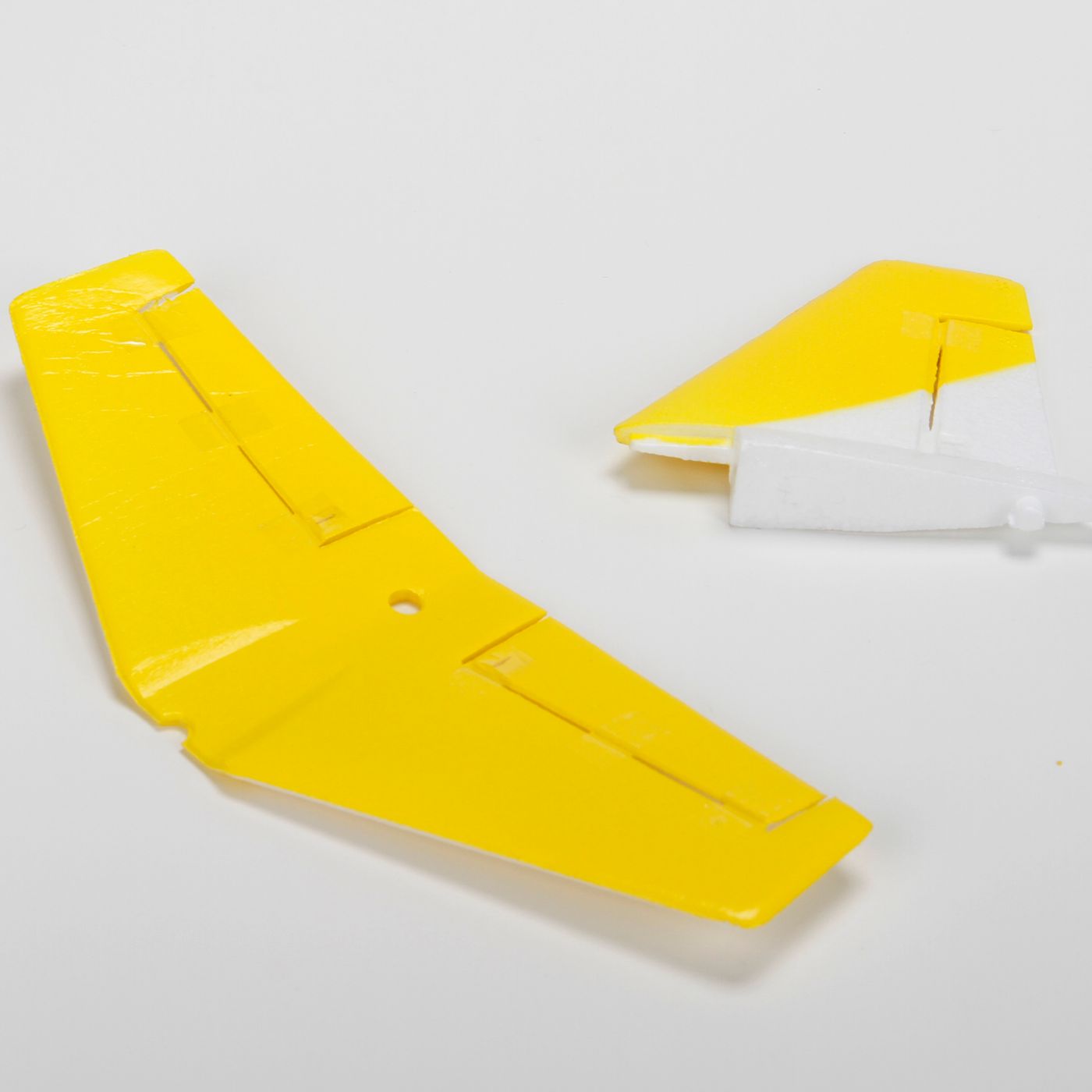 Tail Set w/ Accessories: UMX Habu BNF