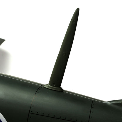 Hangar 9 P-51D Mustang 20cc ARF 1.8m with E-flite Electric Retract Set