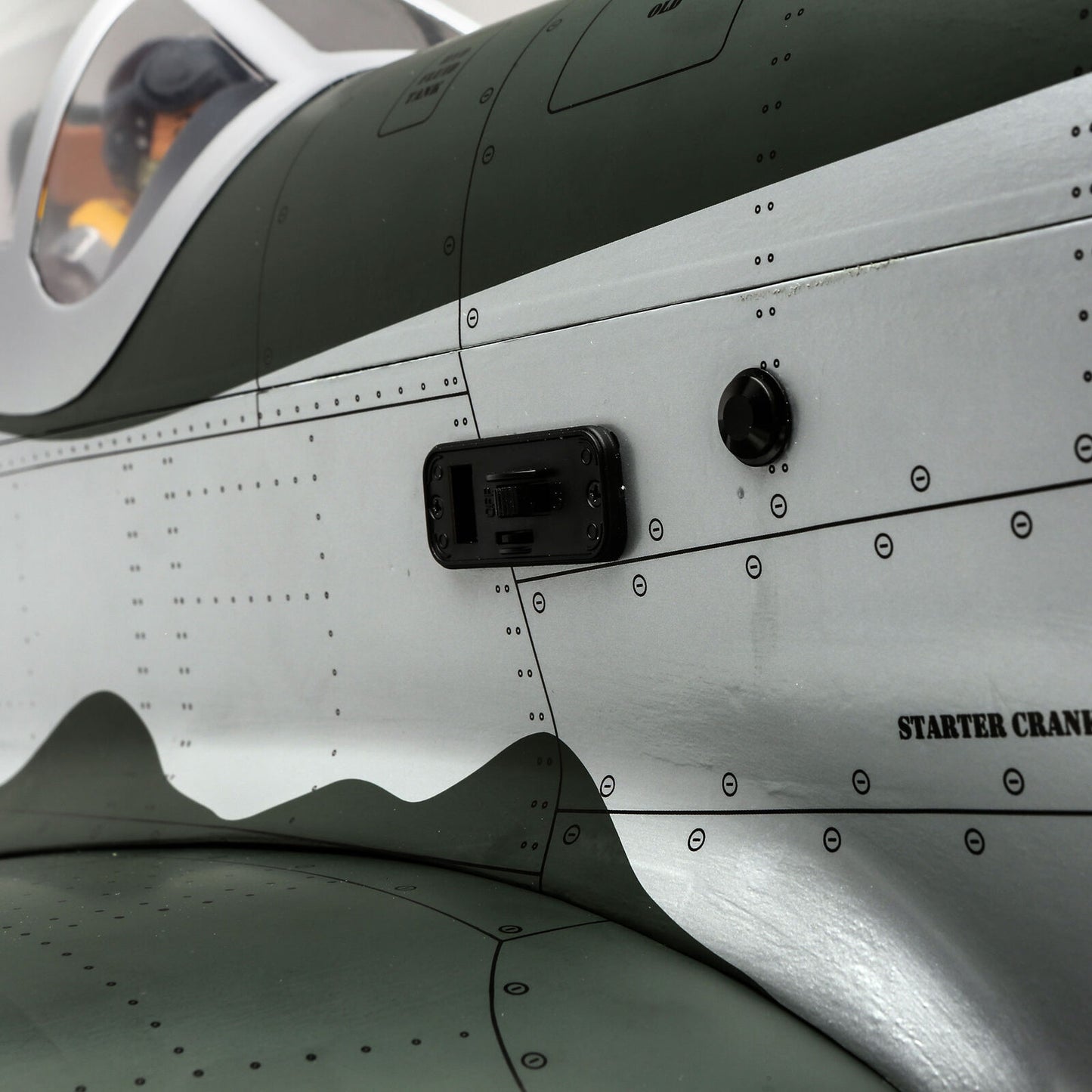 Hangar 9 P-51D Mustang 20cc ARF