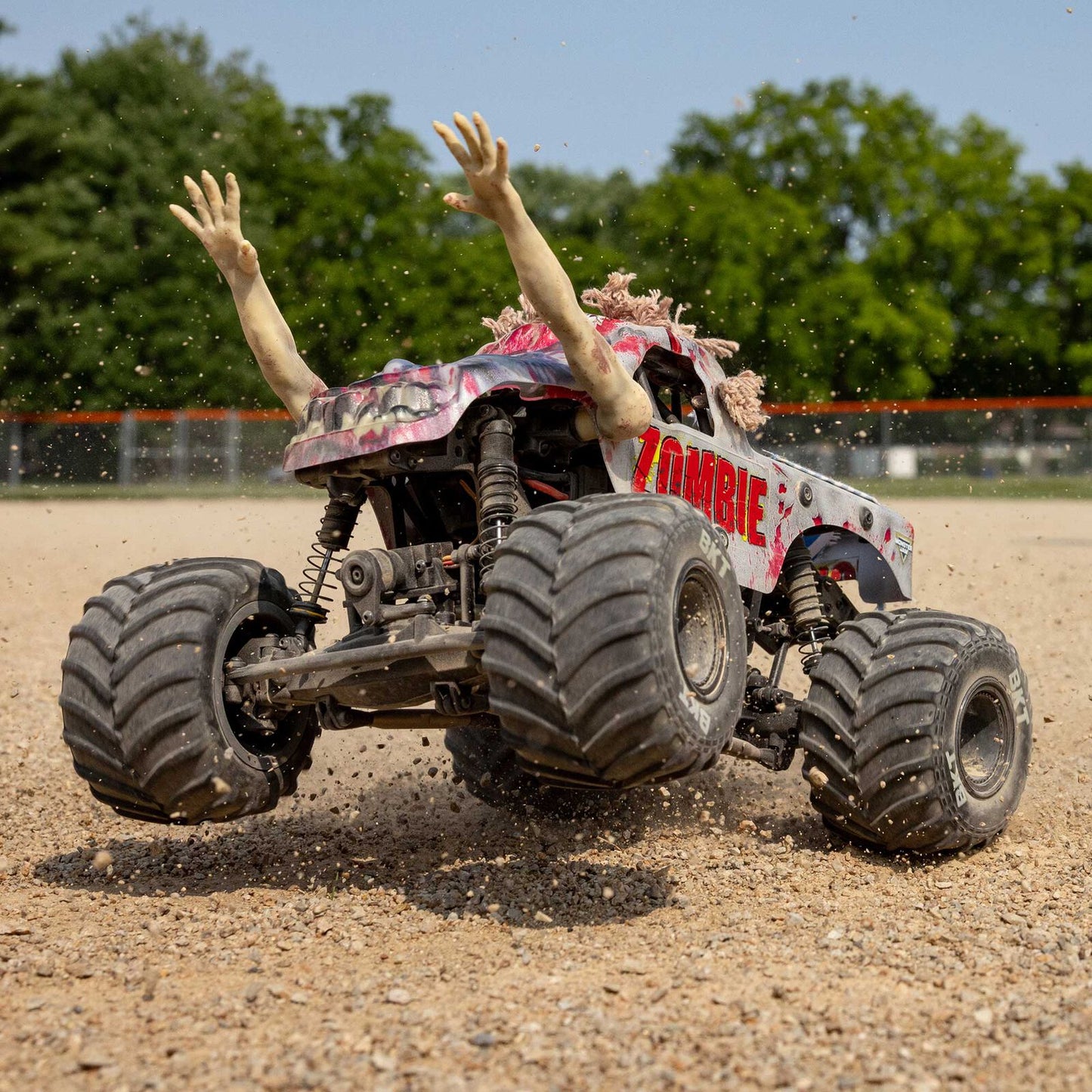 Losi 1/18 Mini LMT Zombie 2S 4X4 RTR Brushed Monster Truck (Battery & Charger Included)