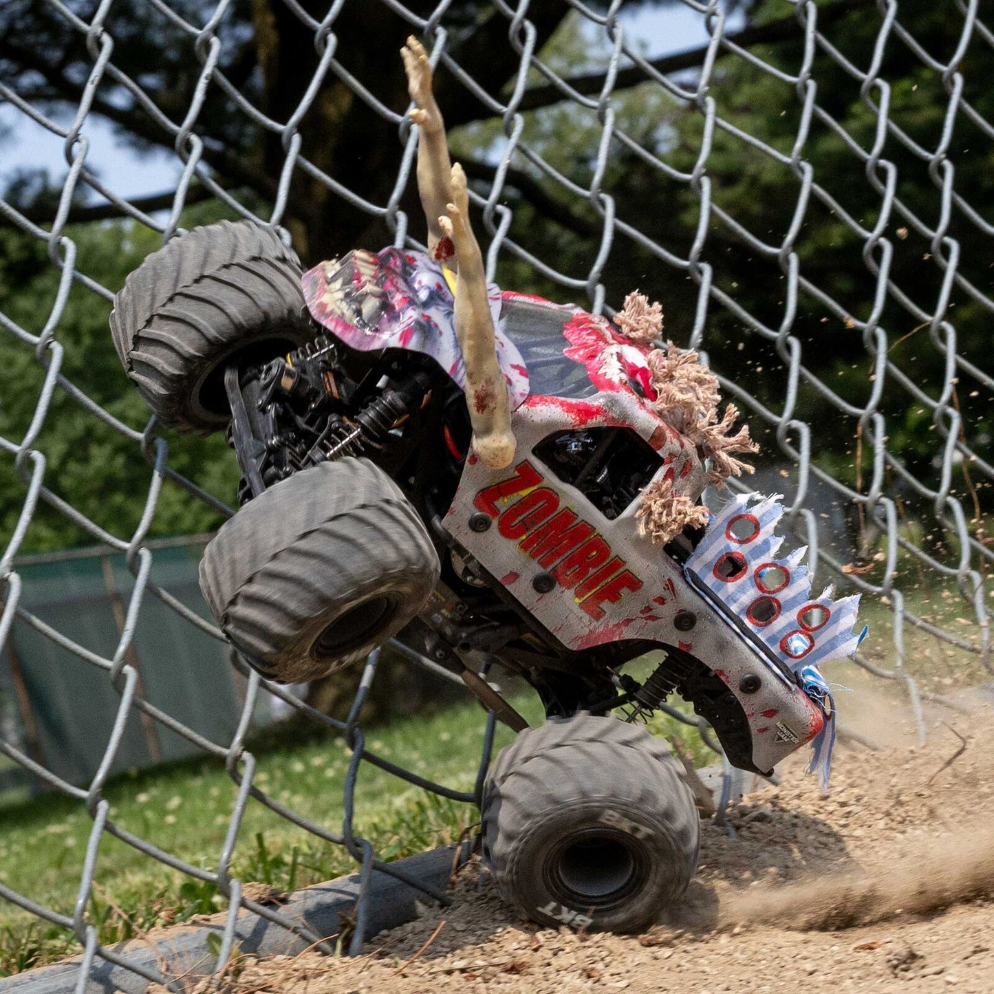 Losi 1/18 Mini LMT Zombie 2S 4X4 RTR Brushed Monster Truck (Battery & Charger Included)