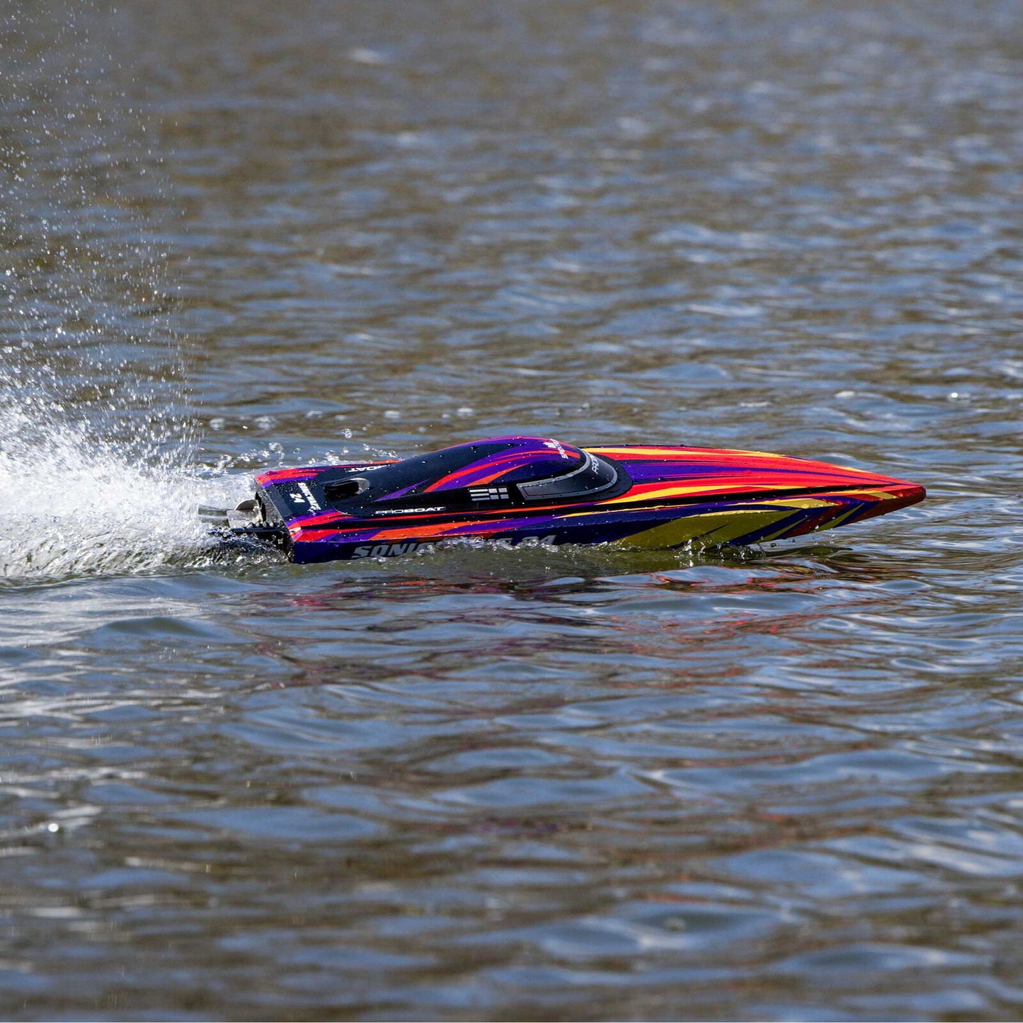 Pro Boat Sonicwake 24" Self-Righting Brushless Deep-V RTR (Battery & Charger Included)