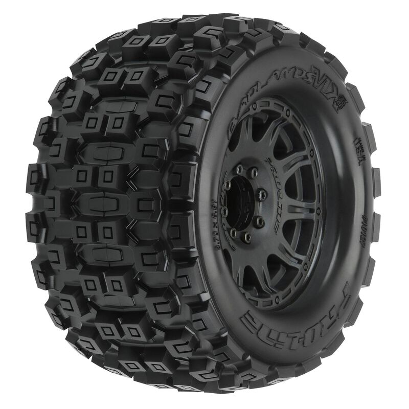 1/8 Badlands MX38 F/R 3.8" MT Tyres Mounted 17mm Black Raid (2)