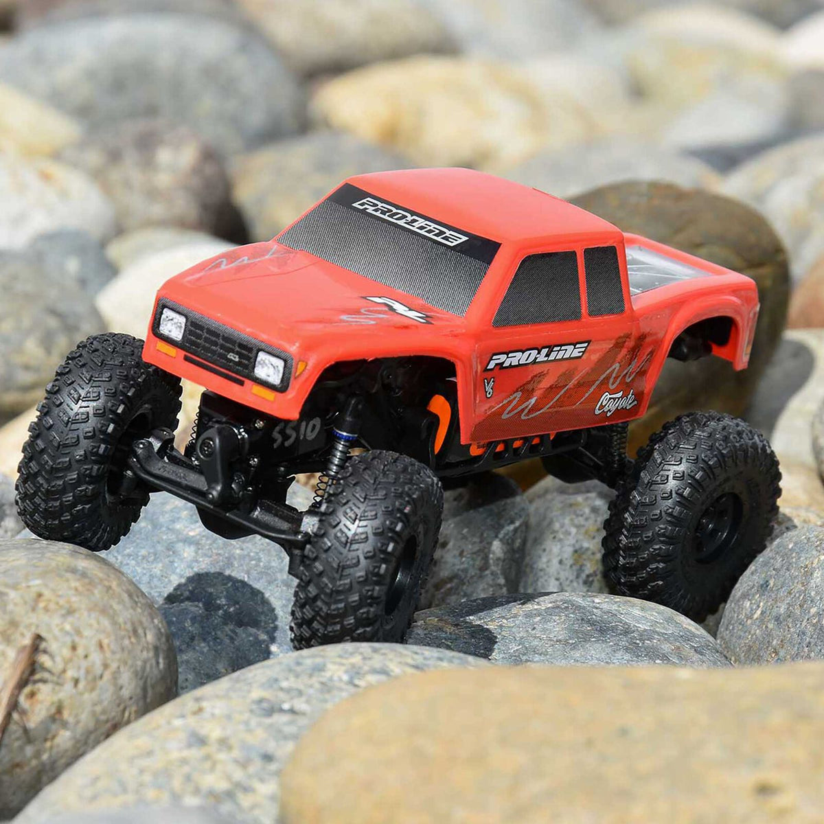 1/30 Pre-Cut Coyote Red Body Axial SCX30