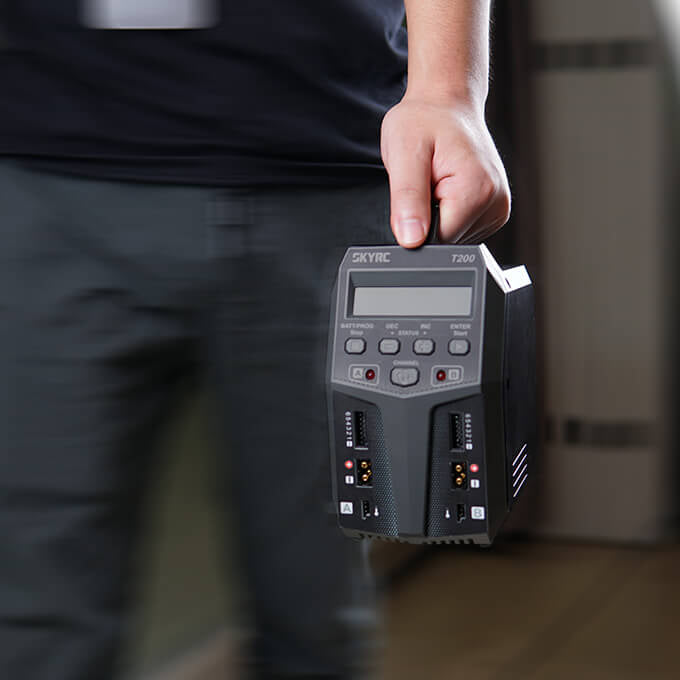 T200 AC/DC Dual Balance Charger
